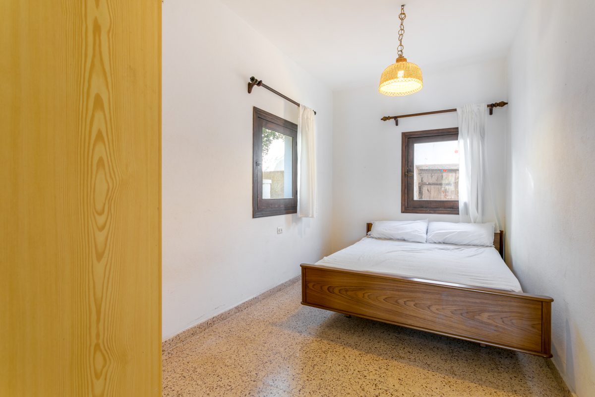 Muy raro: casa adosada "pies en el agua" acceso directo al mar con 2